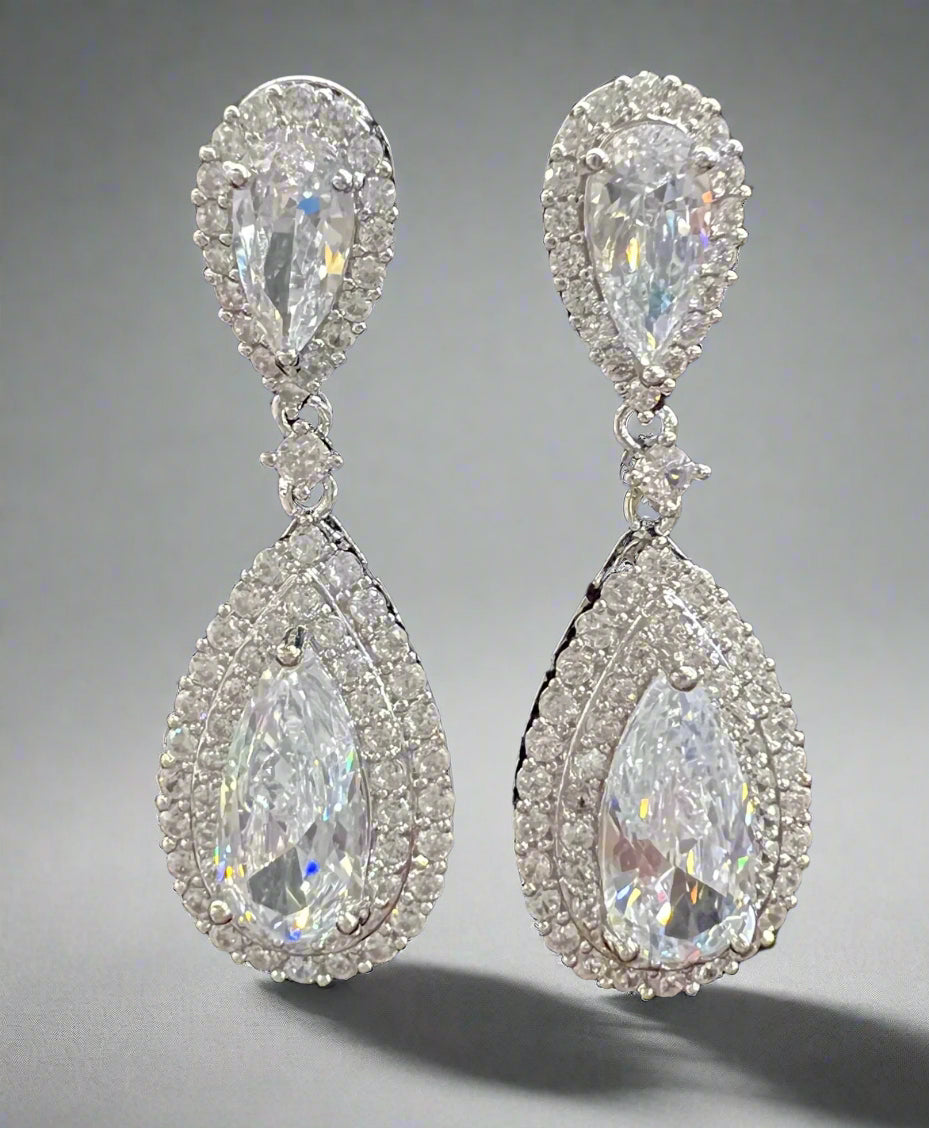 Calla Collection Earrings TR-10434 Luxurious Sparkling Cubic Zirconia CZ Earrings