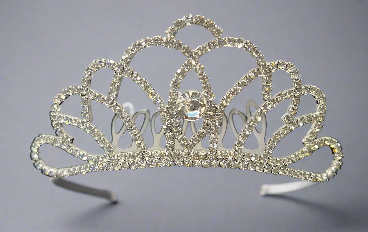 Silver Calla Collection TR-705 hair accessory, stylish and versatile jewelry piece for hair styling or decorative use.