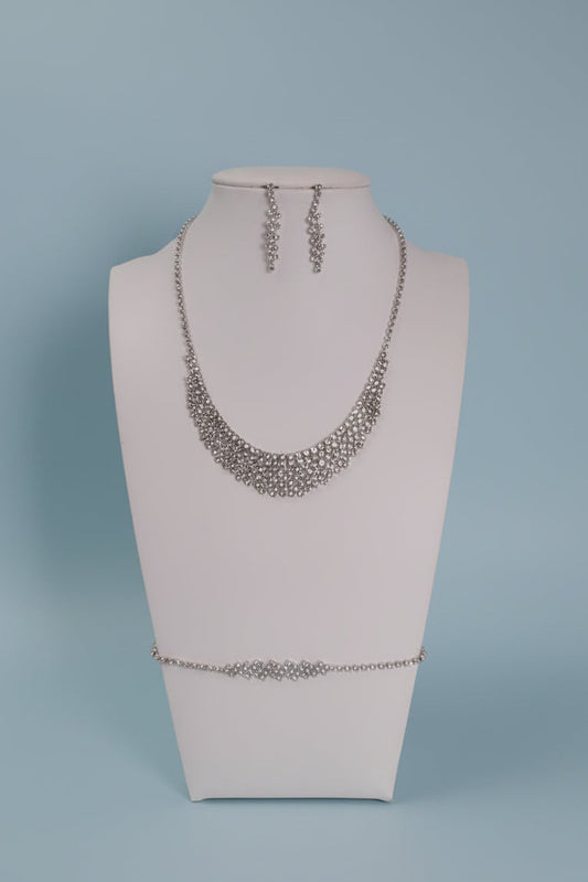 Silver necklace from CALLAcollection, TR-3138 model, featuring a sleek, elegant design with a chain and subtle pendant detail.