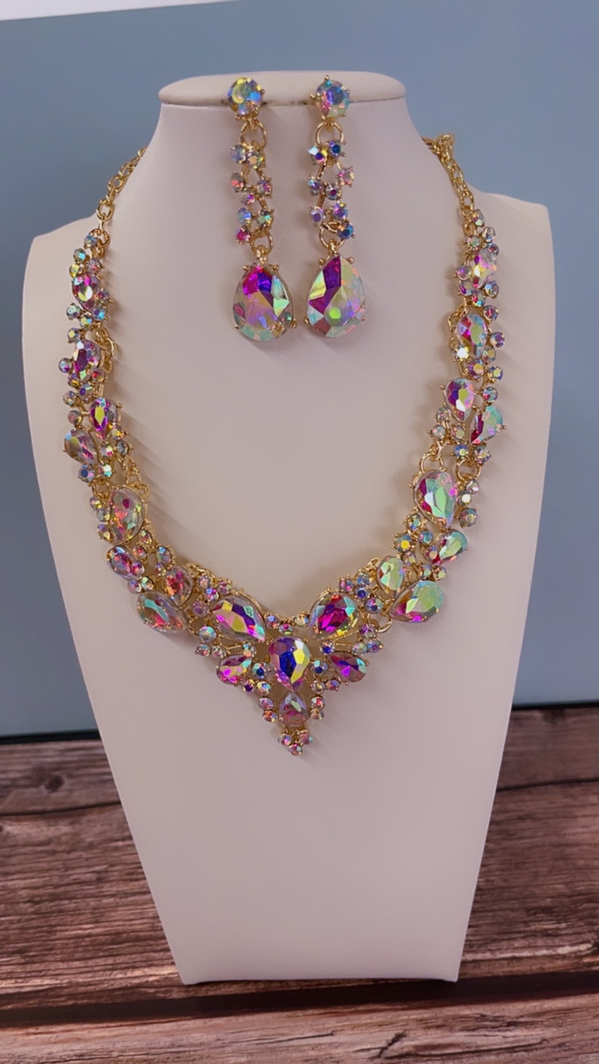 Calla Collection TR-364 Versatile Timeless Rhinestone Necklace Set