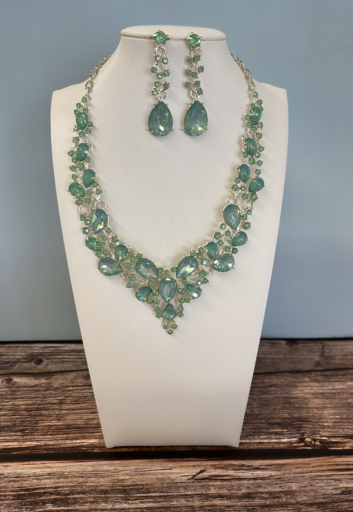 Calla Collection TR-364 Versatile Timeless Rhinestone Necklace Set