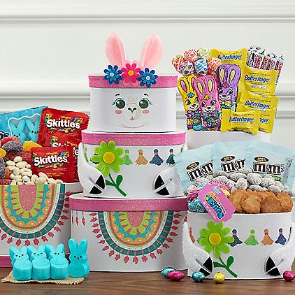 Sweet Llama: Easter Gift Tower