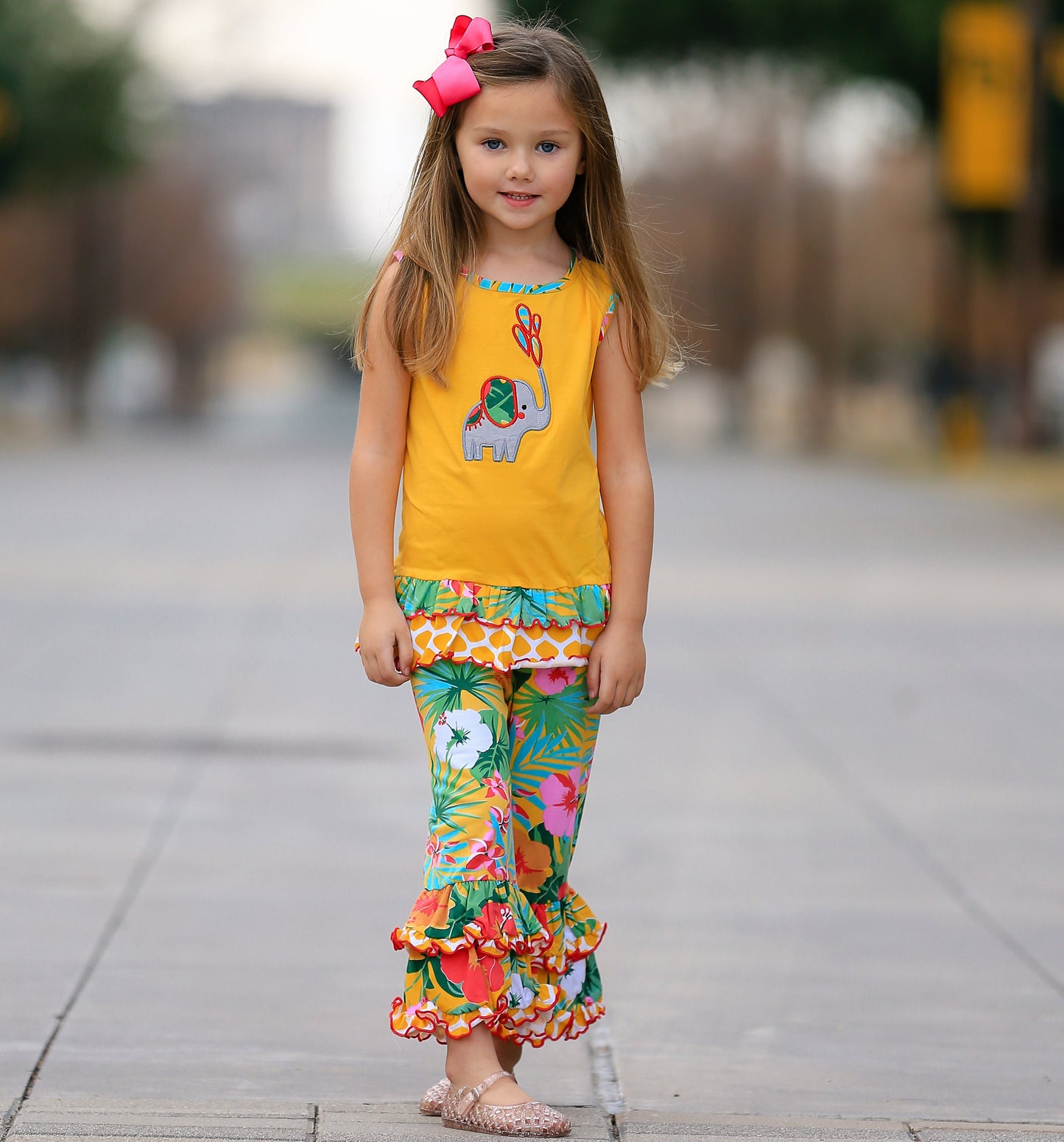 AnnLoren Big Little Girls Yellow Elephant Tunic & Tropical Hibiscus Capri Ruffle Pants Set Toddler Boutique Clothing