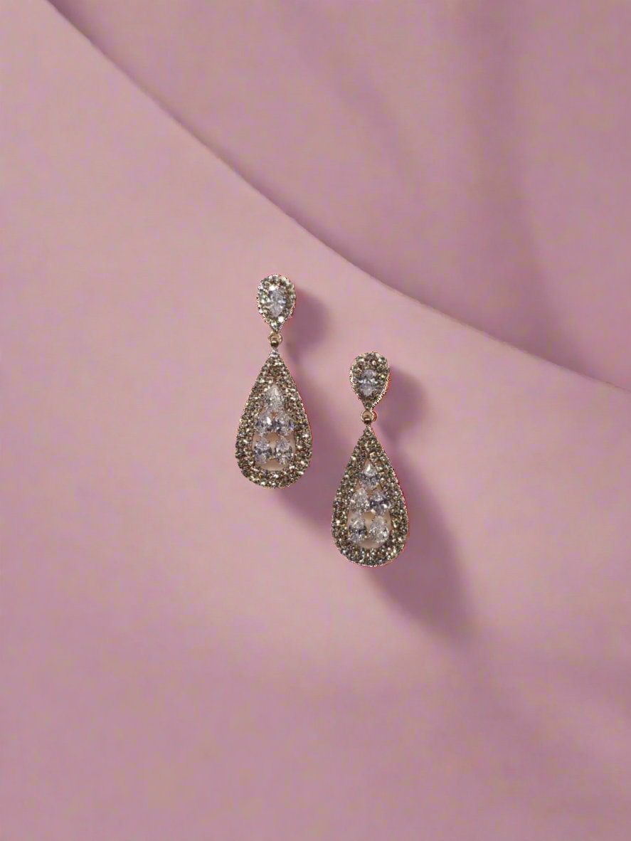 Calla Collection Earrings TR-11177 Expertly Crafted Cubic Zirconia CZ Dangle Earrings