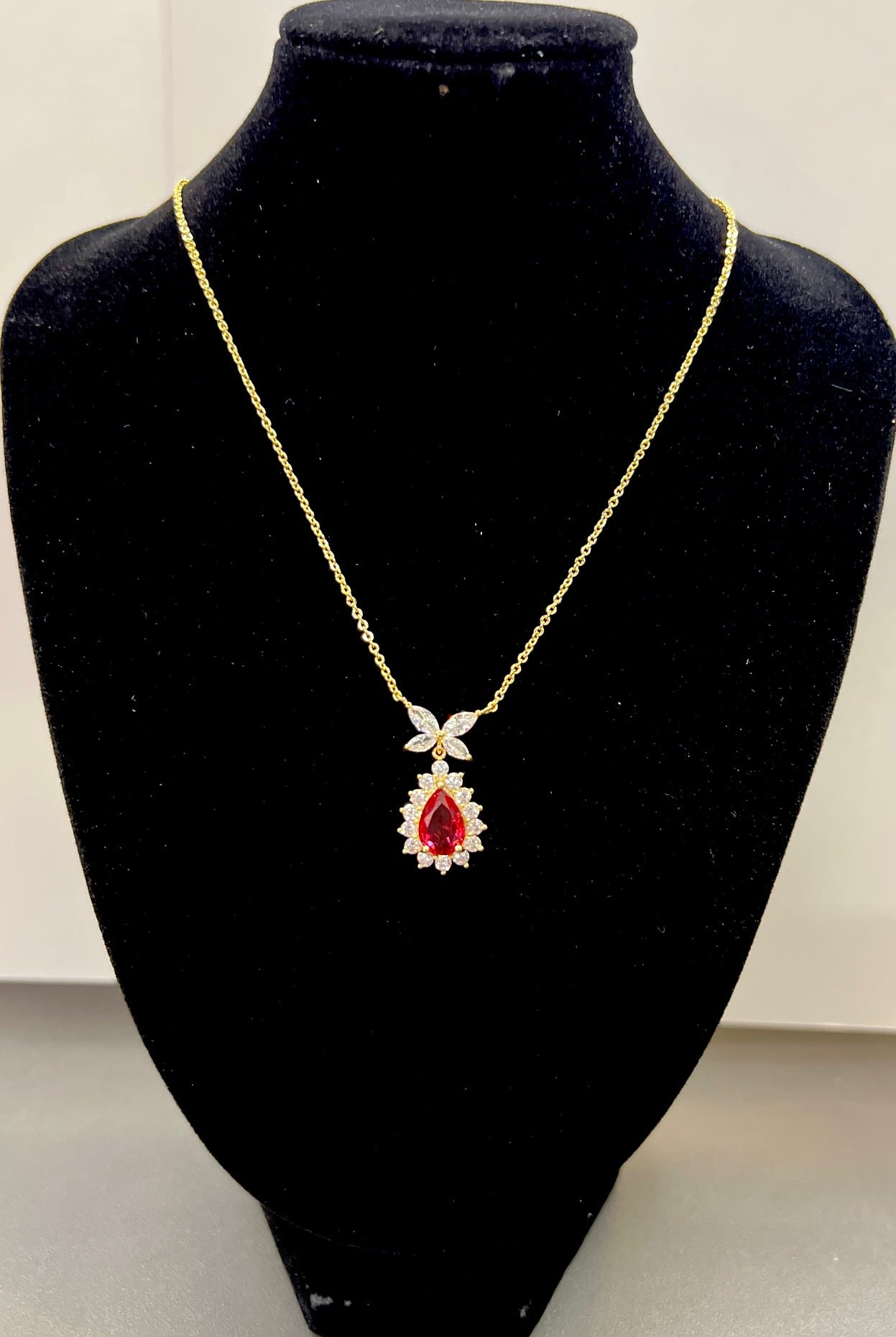 Calla Collection TR-22147 Timeless Glamour Cubic Zirconia Necklace Set